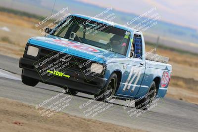 media/Sep-30-2023-24 Hours of Lemons (Sat) [[2c7df1e0b8]]/Track Photos/10am (Star Mazda)/